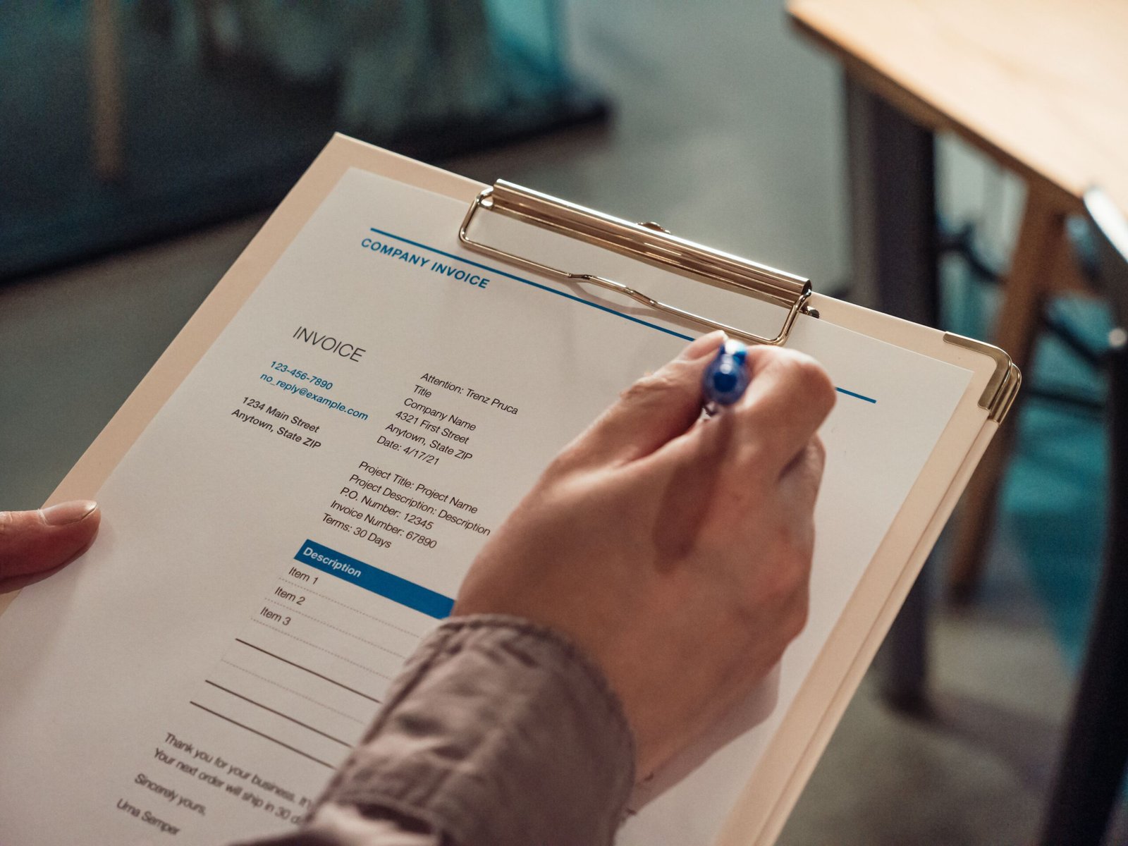 Boost Efficiency with AI Tools for Invoice Matching